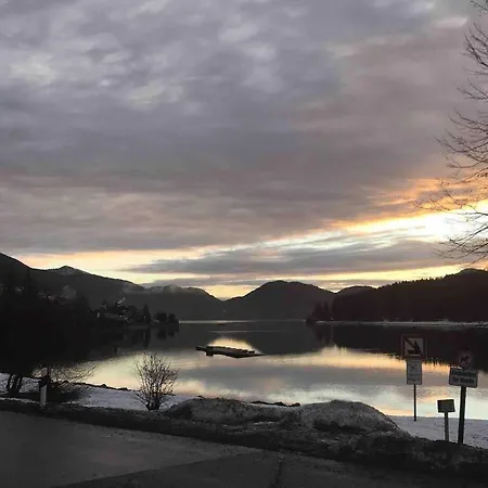 Lakehouse Gretel On Ground Floor Sleeps 2 Comfortably, Maximum 4 Apartament Kochel am See