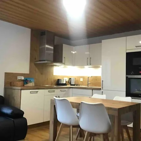 Lakehouse Gretel On Ground Floor Sleeps 2 Comfortably, Maximum 4 Kochel am See