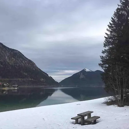 Lakehouse Gretel On Ground Floor Sleeps 2 Comfortably, Maximum 4 * Kochel am See